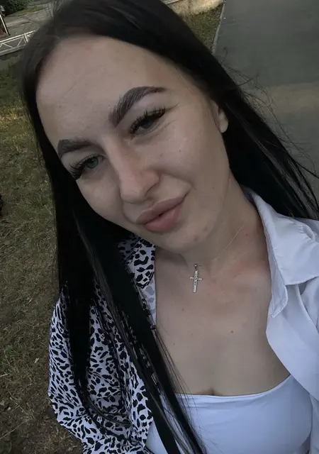 Я Марина, 23, знакомлюсь для общения в Бийске