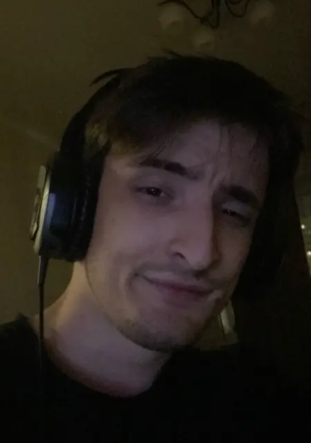 Максим из Оренбурга, ищу на сайте знакомства на одну ночь