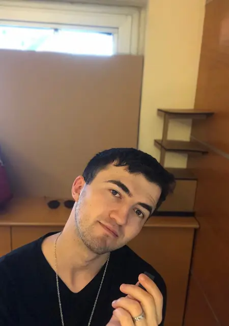 Я Alis, 25, знакомлюсь для постоянных отношений в Лобне