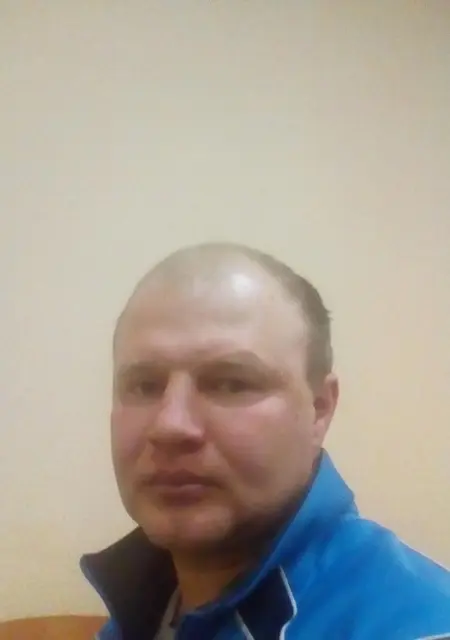 Я Сергей, 44, из Ачинска, ищу знакомства на одну ночь