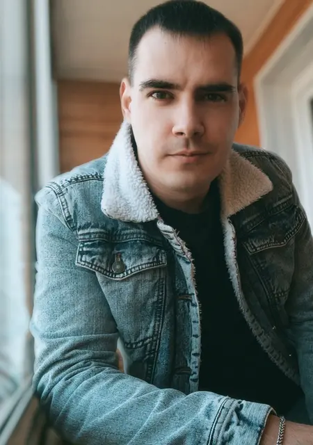 Я Денис, 36, из Томска, ищу знакомство для приятного времяпровождения