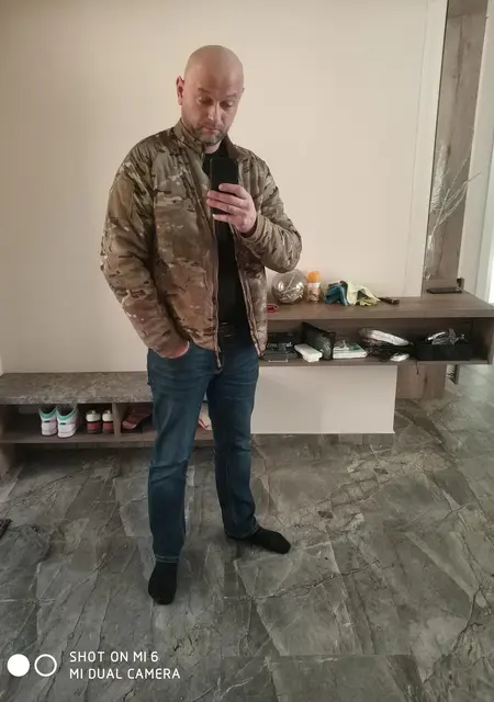 Я Vasj, 42, из Черкесска, ищу знакомства без обязательств