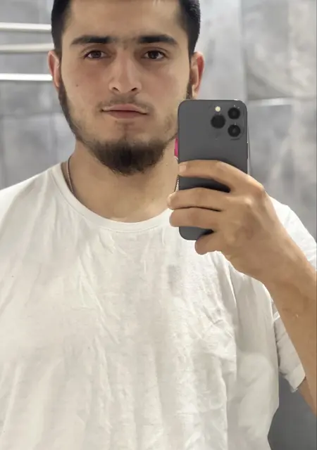 Ёкубжон из Сургута, мне 22, познакомлюсь для постоянных отношений