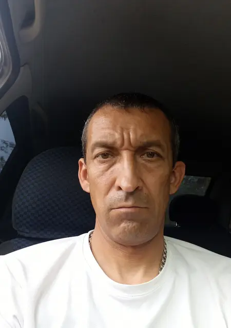 Сергей из Сызрани, мне 47, познакомлюсь на одну ночь
