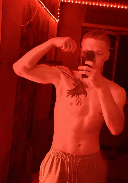 Я Сергей, 23, знакомлюсь без обязательств в Санкт-Петербурге
