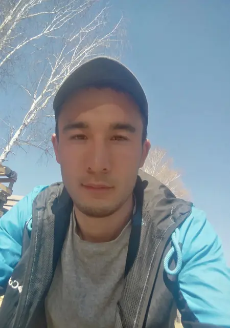 Марат из Красноярского, ищу на сайте знакомства без обязательств