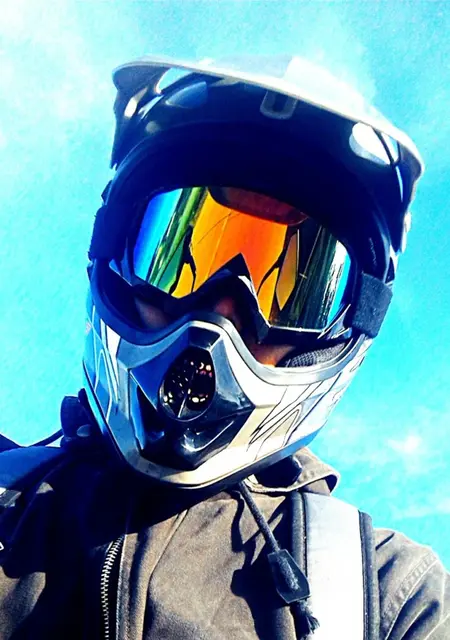 Никита из Надыма, ищу на сайте знакомства на одну ночь