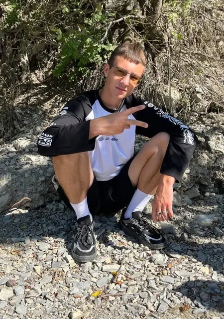 Владислав из Перми, мне 21, познакомлюсь на одну ночь