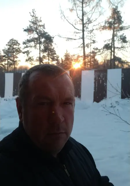 Я Саша, 47, знакомлюсь для приятного времяпровождения в Пурпе