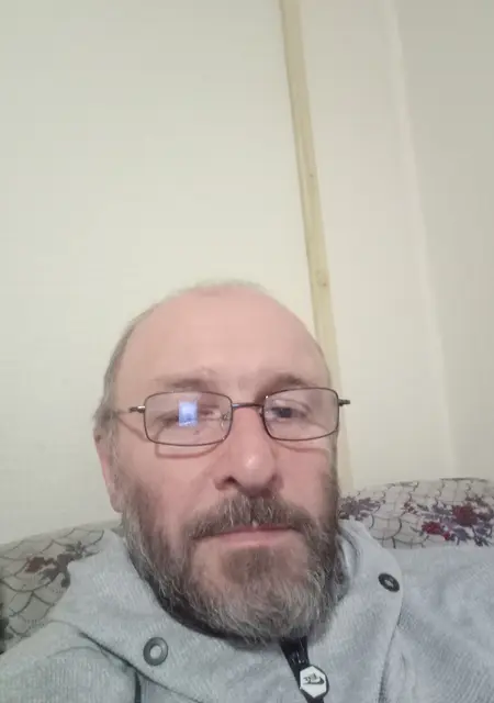 Николай из Тюмени, мне 52, познакомлюсь без обязательств