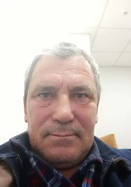 Я Вова, 65, знакомлюсь без обязательств в Новосибирске