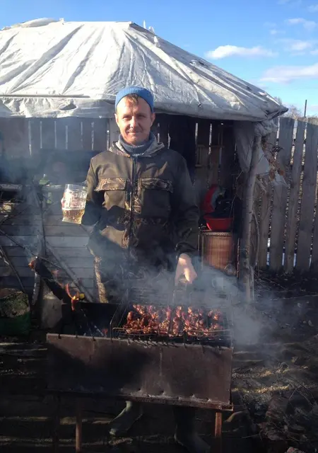 Sergei из Пикалева, мне 47, познакомлюсь на одну ночь