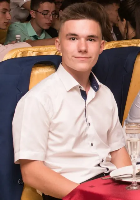 Никита из Хабаровска, мне 23, познакомлюсь на одну ночь