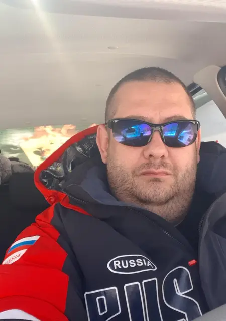 Евгений из Миасса, мне 41, познакомлюсь на одну ночь