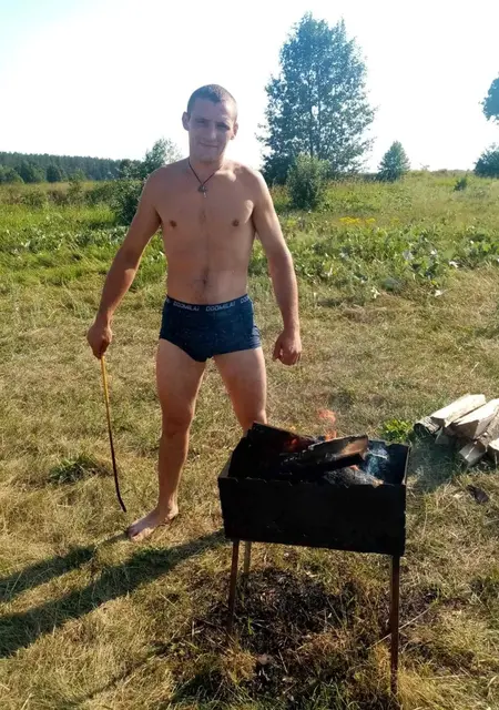 Ваня из Гродно, мне 32, познакомлюсь на одну ночь