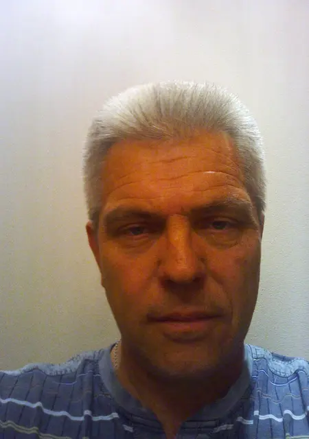 Я Андрей, 60, из Перми, ищу знакомства без обязательств