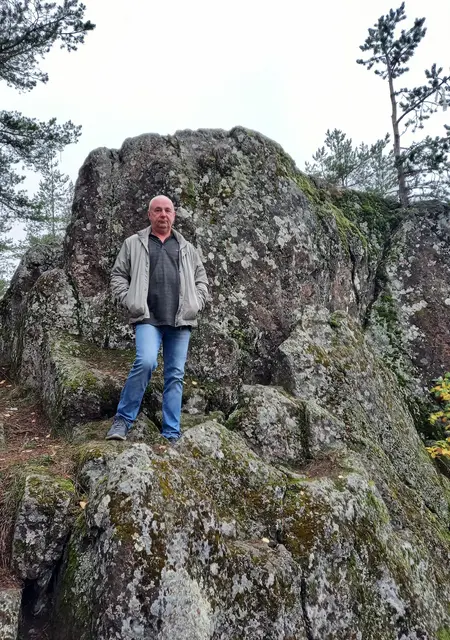 Я Владимир, 58, из Петрозаводска, ищу знакомство для дружбы