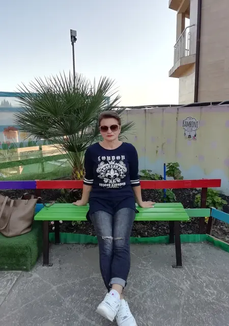 Я Галина, 49, из Сочи, ищу знакомство для постоянных отношений