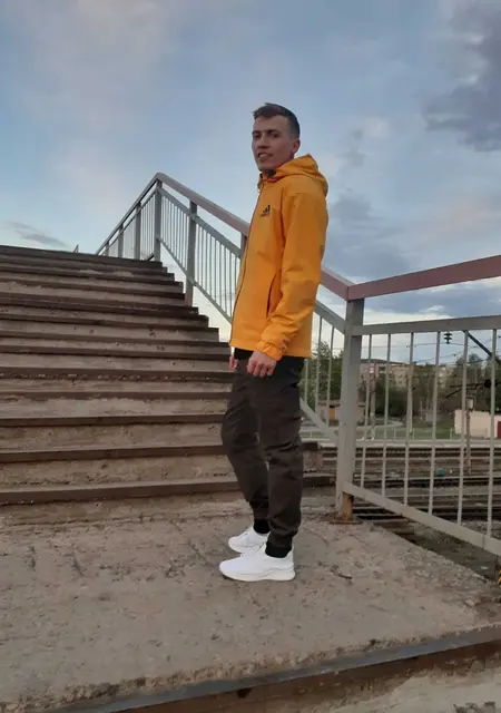 Никита из Кушвы, ищу на сайте постоянные отношения