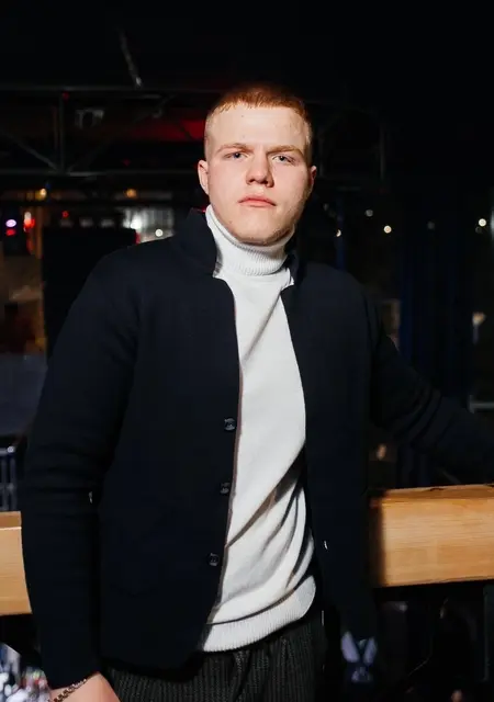 Я Илья, 21, из Кемерово, ищу знакомство для общения