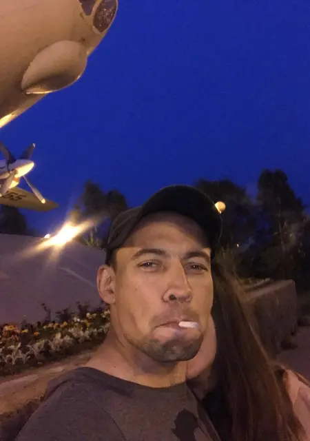 Я Геннадий, 38, из Магадана, ищу знакомство для постоянных отношений