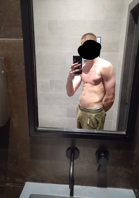 Максим из Казани, ищу на сайте знакомства без обязательств