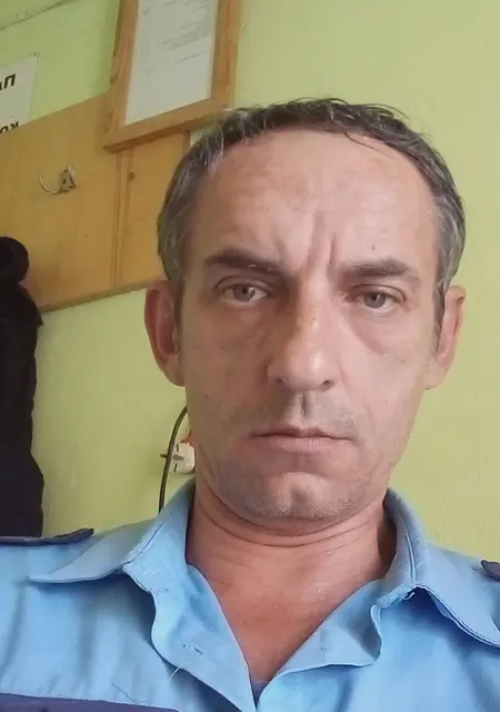 Я Владимир, 59, из Самары, ищу знакомства без обязательств