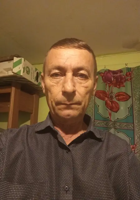 Я Евгений, 60, знакомлюсь без обязательств в Новосибирске