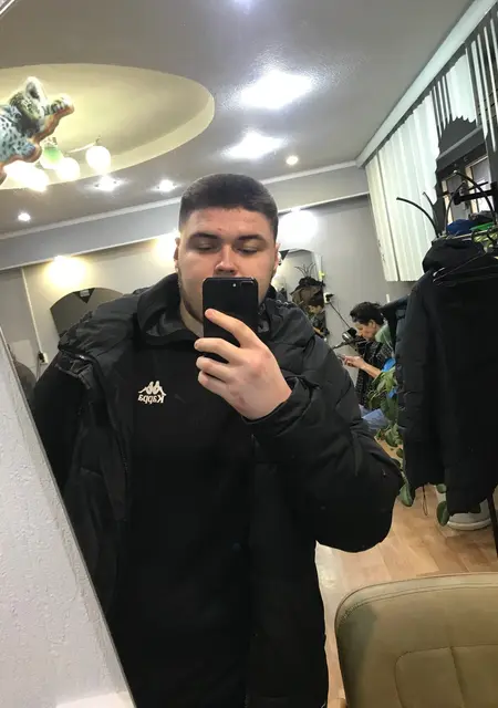 Я Николай, 22, знакомлюсь для общения в Абинске