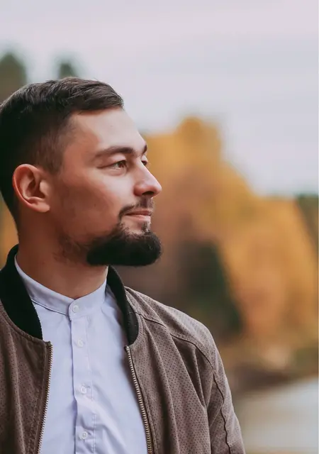 Даниил из Костромы, мне 26, познакомлюсь для приятного времяпровождения