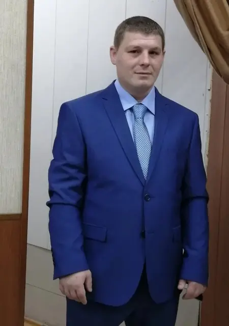 Я Павел, 33, из Киселевска, ищу знакомства без обязательств