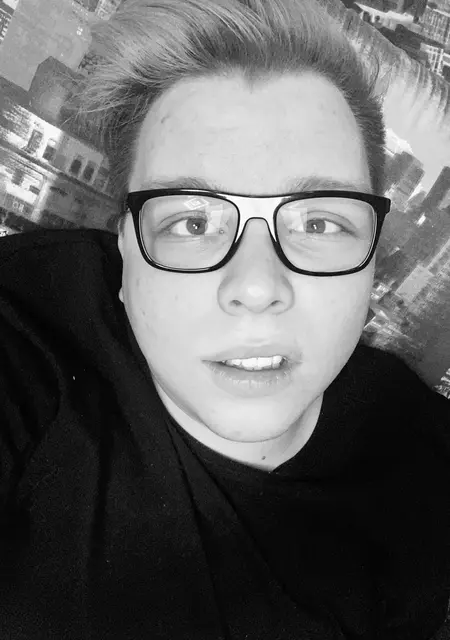 Я Дмитрий, 26, знакомлюсь для постоянных отношений в Северске