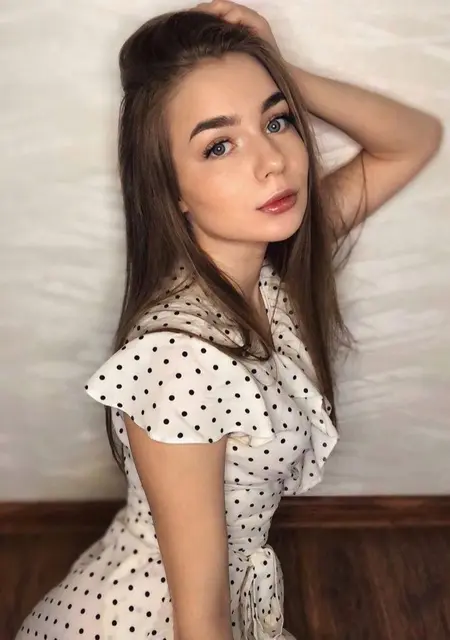 Оля из Рязани, мне 25, познакомлюсь на одну ночь
