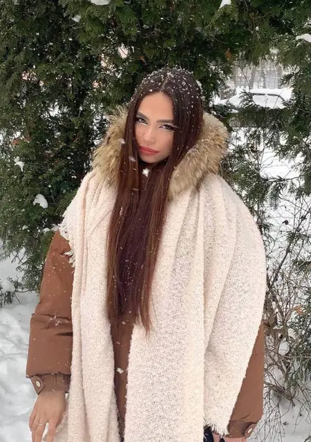 Я Злата, 25, из Перми, ищу знакомство для общения