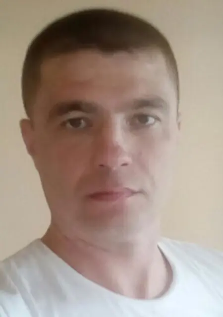 Я Денис, 42, знакомлюсь без обязательств в Ульяновске