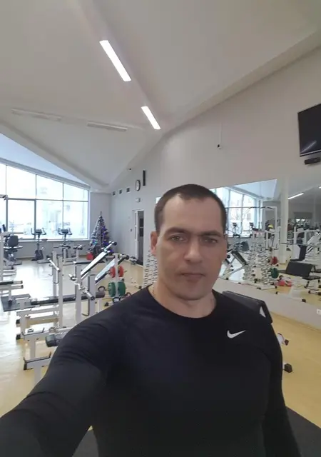 Я Александр, 81, из Находки, ищу знакомства без обязательств