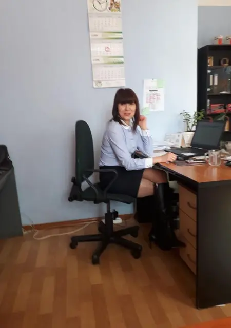 Динуля из Тольятти, мне 47, познакомлюсь без обязательств