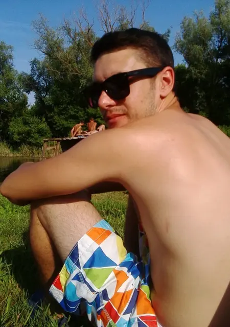 Константин из Одинцова, ищу на сайте знакомства на одну ночь