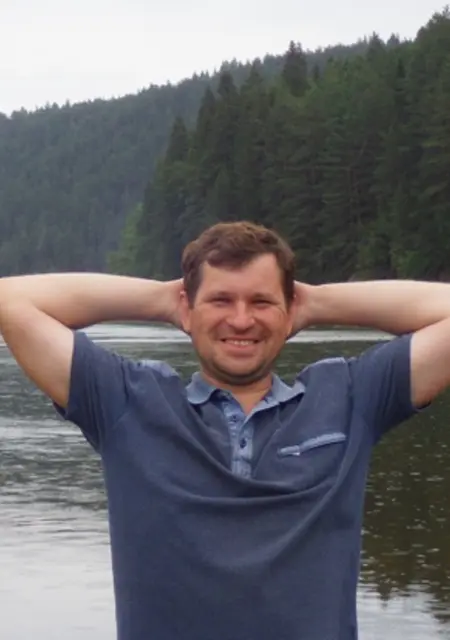 Андрей из Кирова, мне 46, познакомлюсь на одну ночь