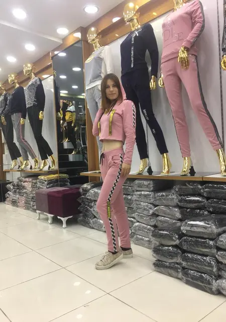 Лана из Иркутска, мне 37, познакомлюсь