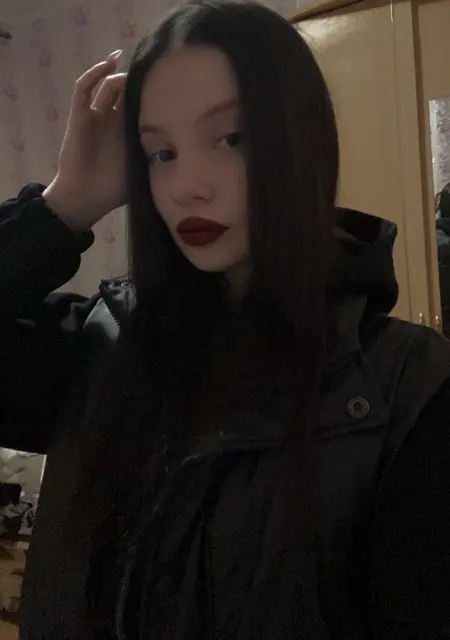 Екатерина из Тулы, мне 20, познакомлюсь для общения