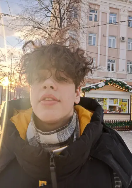 Влад из Кургана, ищу на сайте знакомства на одну ночь