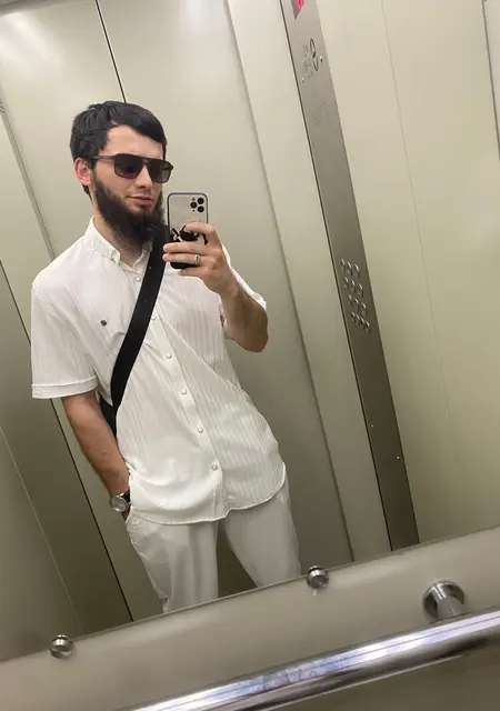 Я Али, 28, знакомлюсь для постоянных отношений в Кингисеппе