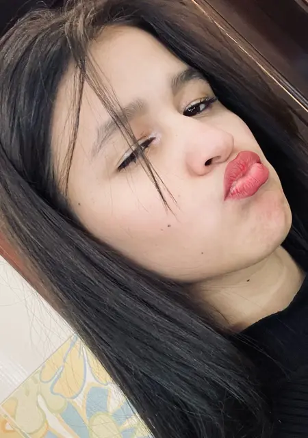 Азалия из Казани, мне 18, познакомлюсь для постоянных отношений