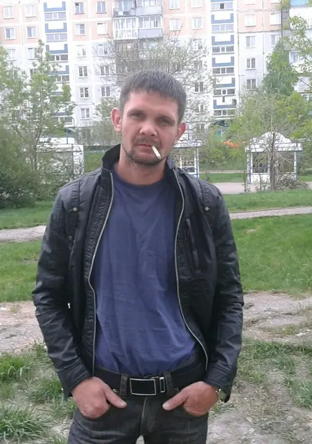 Я Алексей, 41, из Каменска-Уральского, ищу знакомство для вирта