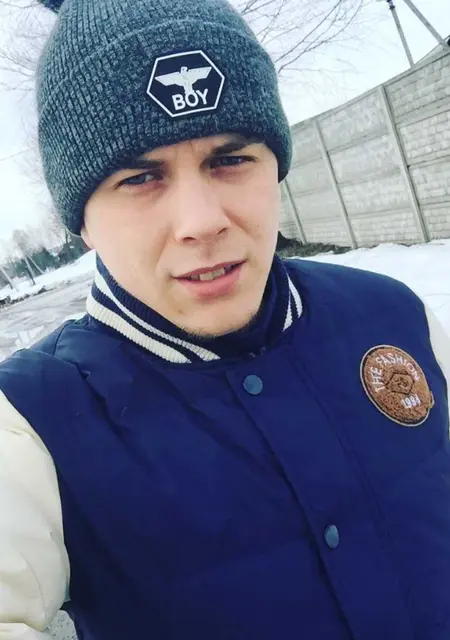 Я Сергей, 29, из Курчатова, ищу знакомства без обязательств