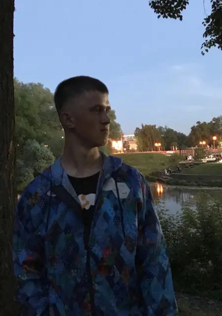 Я Владислав, 27, из Кургана, ищу знакомства без обязательств