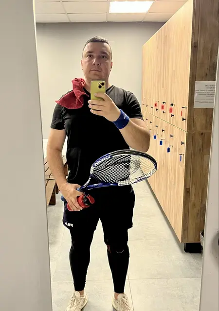Я Евгений, 37, знакомлюсь для постоянных отношений в Перми