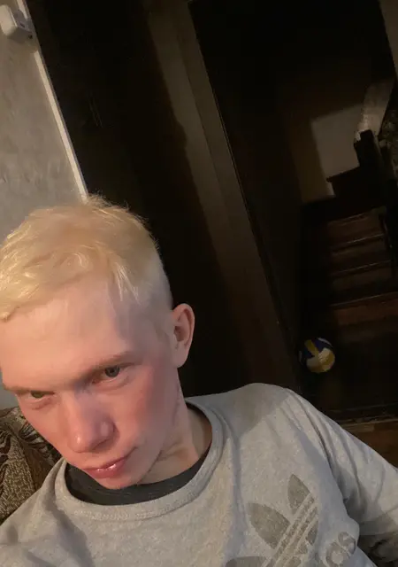 Nikita из Няндомы, ищу на сайте приятное времяпровождение