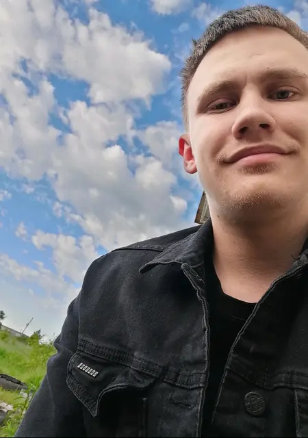 Павел из Михайловска, ищу на сайте знакомства на одну ночь